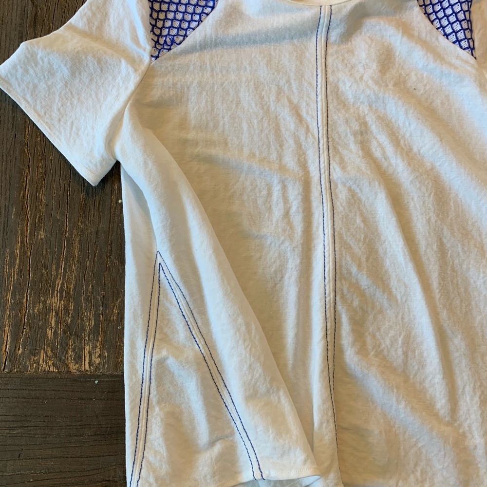 Zara blue accent tshirt - Picture 2 of 4